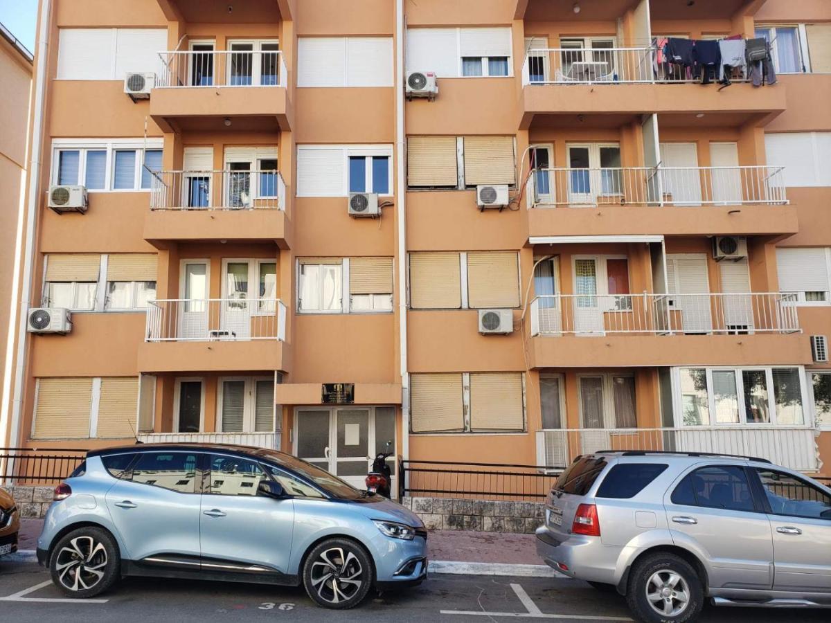 Apartment Bina Tivat Ngoại thất bức ảnh