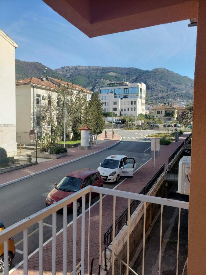 Apartment Bina Tivat Ngoại thất bức ảnh